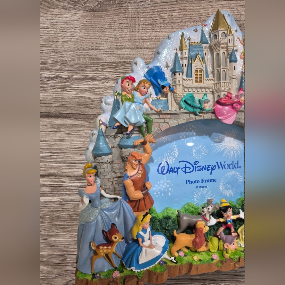 Walt Disney World Parks Disney Characters Magic Kingdom Castle 3D Picture Frame - Picture 2 of 8